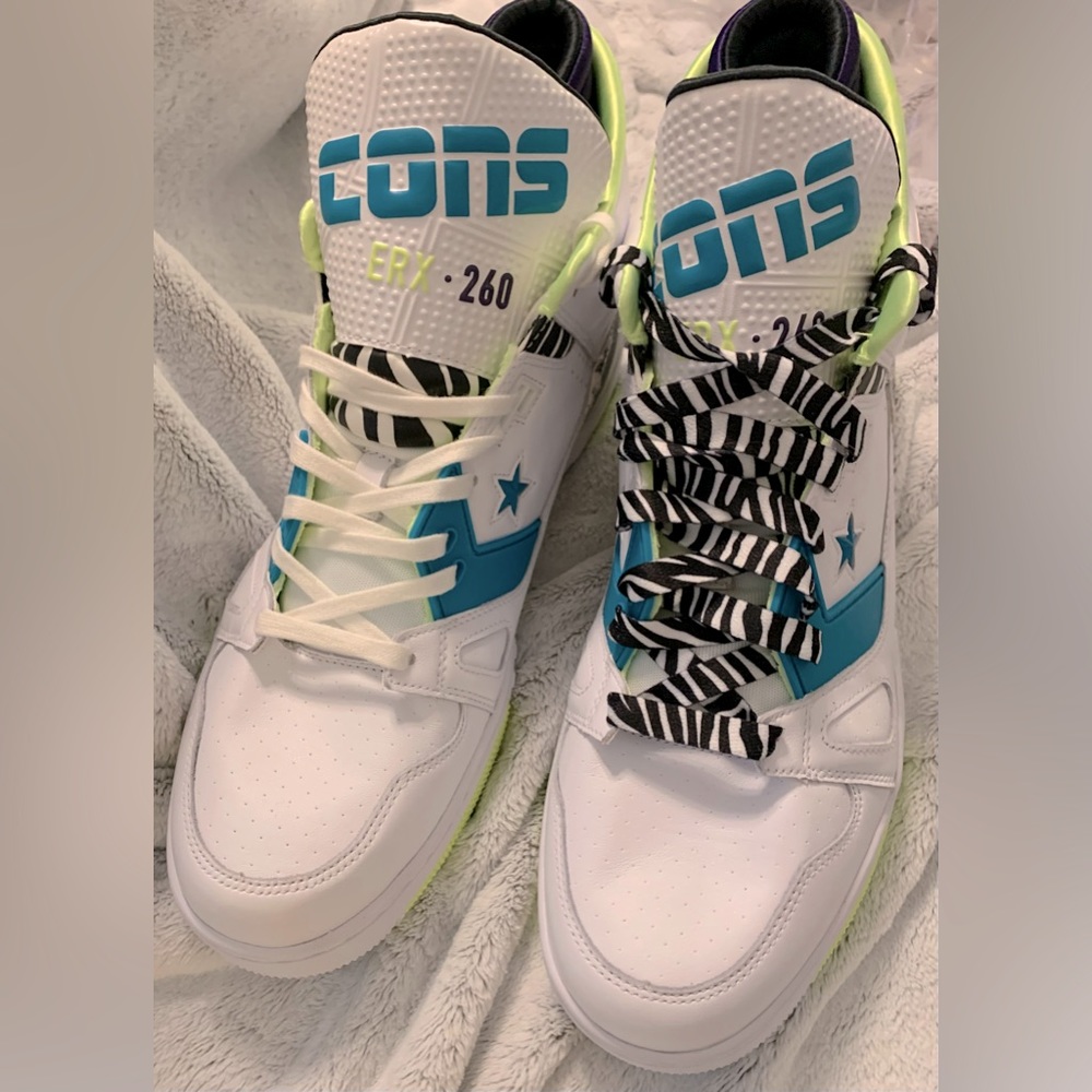 Men's High-Top Sneakers - White and Blue - Picture 2 of 10